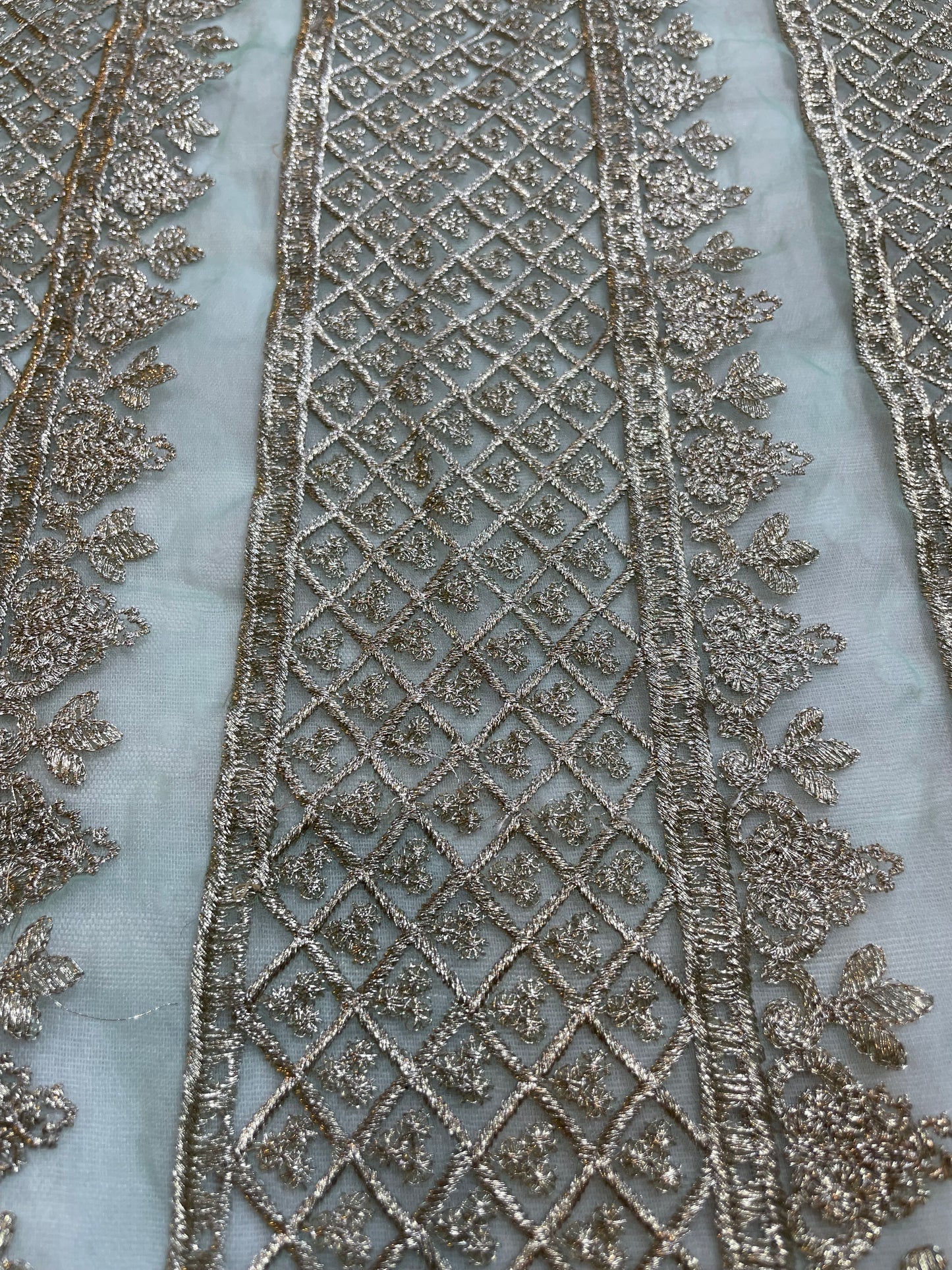 Green Golden Embroidery Border