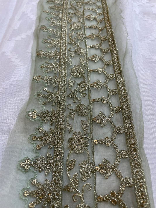 Green Golden Embroidery Border